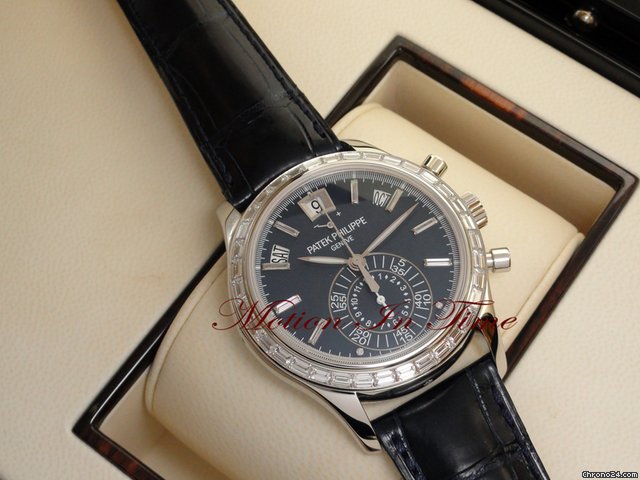 replica Patek Philippe ANNUAL CALENDAR CHRONOGRAPH PLATINUM BAGUETTE DIAMOND RARE WATCHES 1