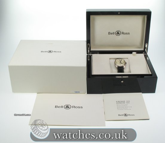 Bell & Ross Vintage 123 WATCHES 2