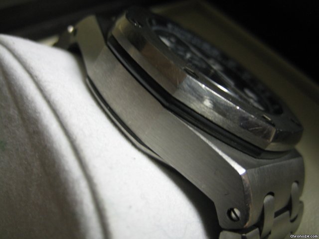 replica Audemars Piguet Off shore titanio WATCHES 1