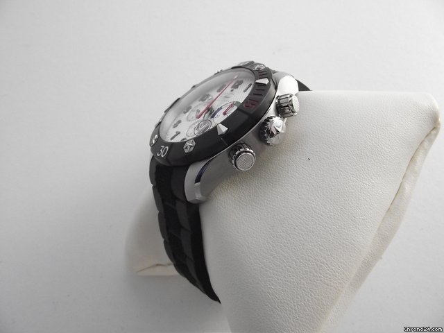 replica Zenith Defy Classic Aero Chronograph WATCHES 1