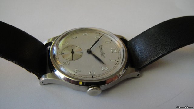 IWC Cal. 88 Classic 1945 WATCHES 2