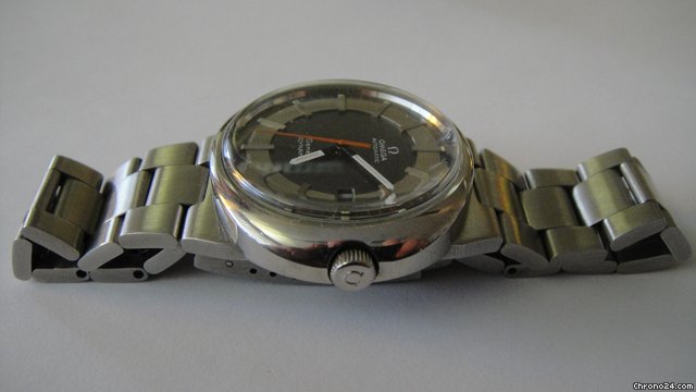 Omega Dynamic Automatic Date WATCHES 2