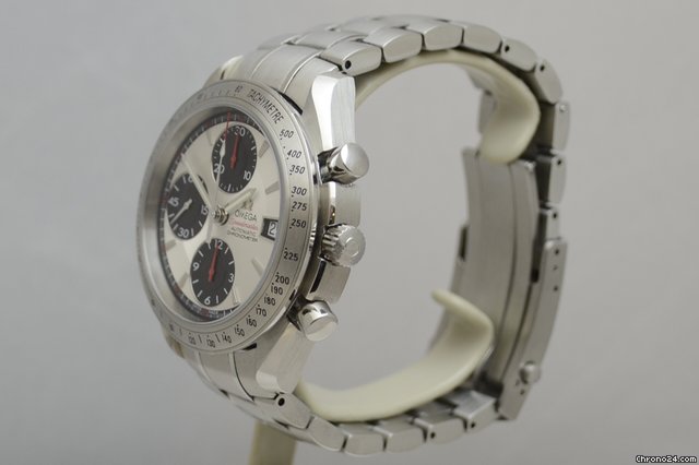 replica Omega Speedmaster Automatic Chronometer Date WATCHES 1