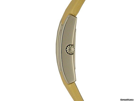 Ebel Beluga Lady Diamond Perlmutt 28x19mm WATCHES 2