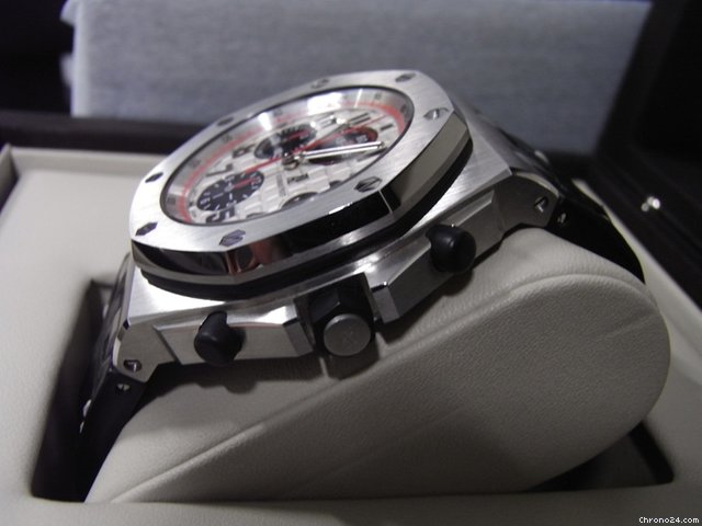 replica Audemars Piguet Royal Oak Offshore Panda WATCHES 1