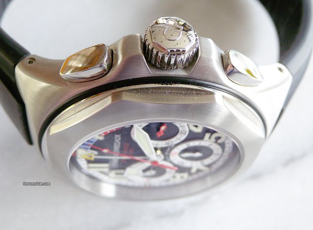 replica Girard Perregaux BMW Oracle Racing Laureato USA 98 WATCHES 1
