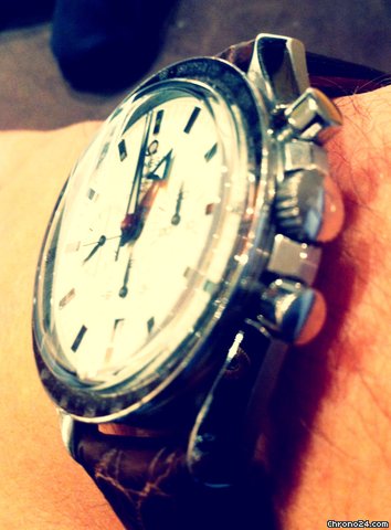 Omega Speedmaster WATCHES 2