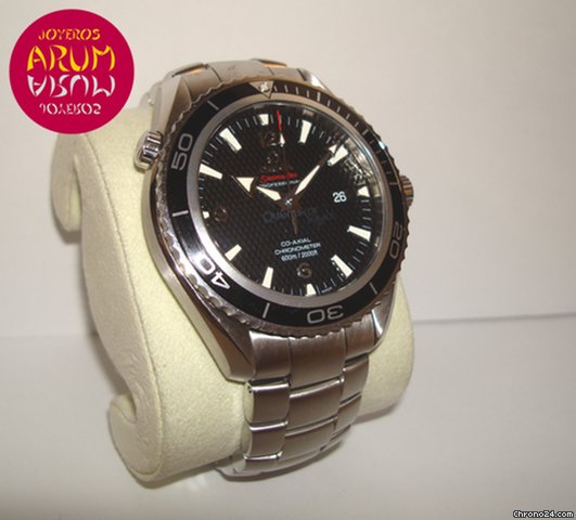 Omega Seamaster 007 Quantum of Solace WATCHES 2