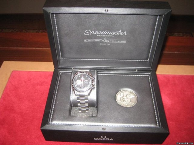 replica Omega Speedmaster Apollo XI - 40th Anniversary - Limited Edition WATCHES 1