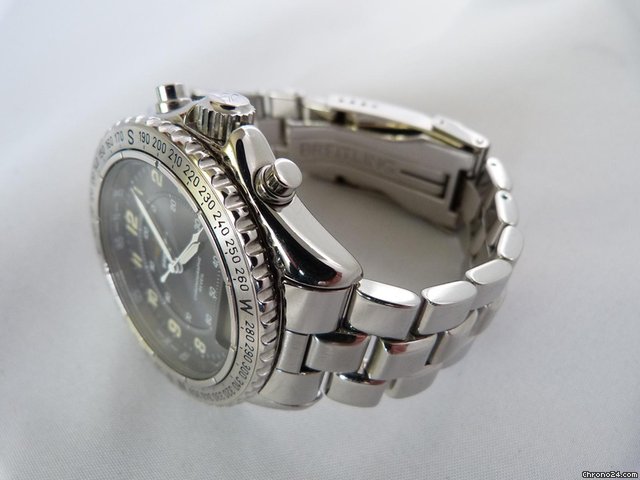 Breitling Intruder Chronograph WATCHES 2