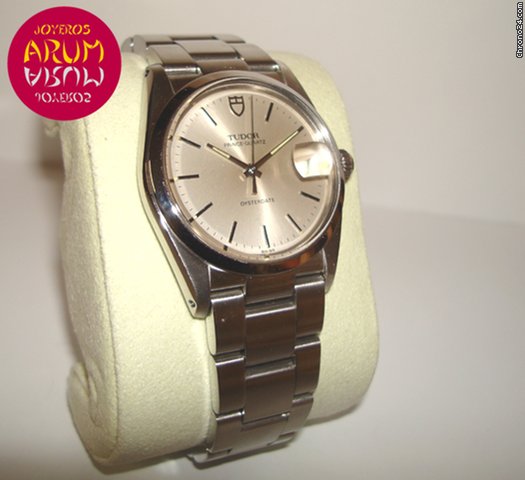Tudor Oysterquartz WATCHES 2