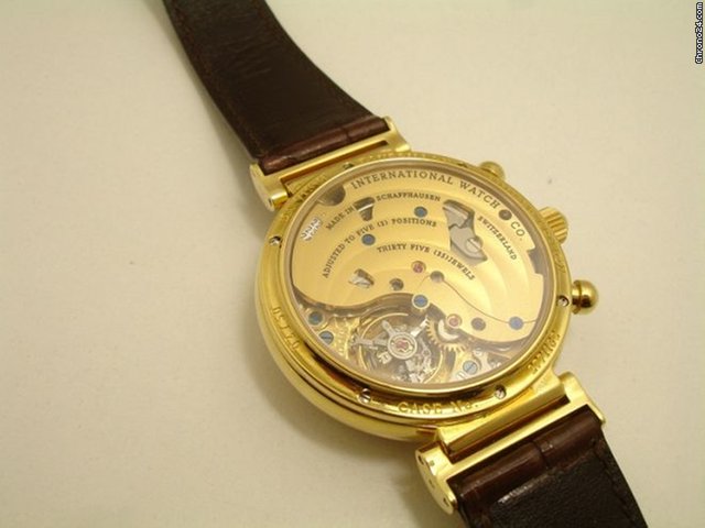 IWC Da Vinci Tourbillon in 18K Gelbgold 2/50 WATCHES 2