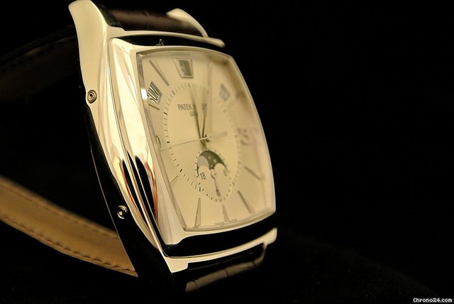 Patek Philippe 201167 PP 5135G WATCHES 2