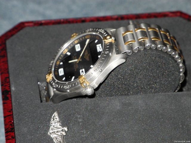 Breitling Aerospace Repetition Minutes Titan / Gold WATCHES 2
