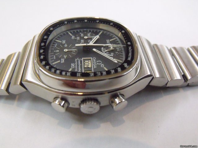 Omega Speedmaster TV WATCHES 2