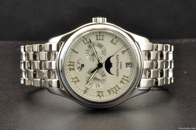 Patek Philippe 18k White Gold Annual Calendar B&P 5036/1G WATCHES 2
