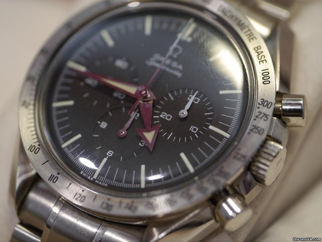 Omega Speedmaster WATCHES 2