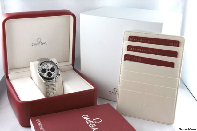 Omega Speedmaster Automatic WATCHES 2