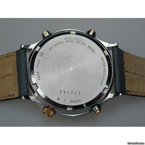 Seiko Quartz Chronograph WATCHES 2