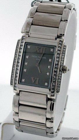 Patek Philippe Twenty-4 4910/20G Pre-owned WATCHES 2