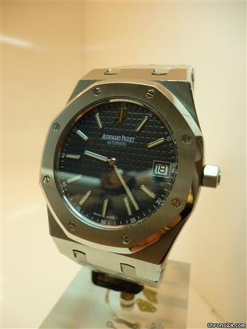 Audemars Piguet ROYAL OAK JUMBO WATCHES 2
