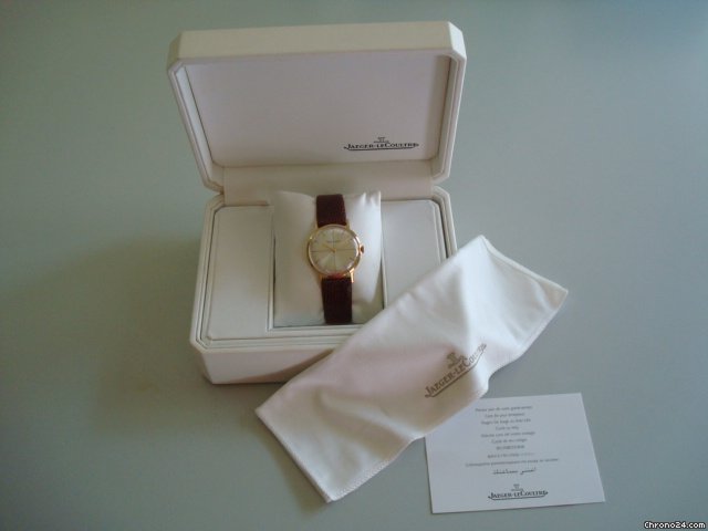 Jaeger-LeCoultre Slim Herrenuhr in 18 Karat Gelbgold von 1980 WATCHES 2