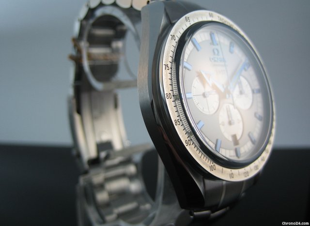 replica Omega Speedmaster Broad Arrow 321.10.42.50.02.001 WATCHES 1