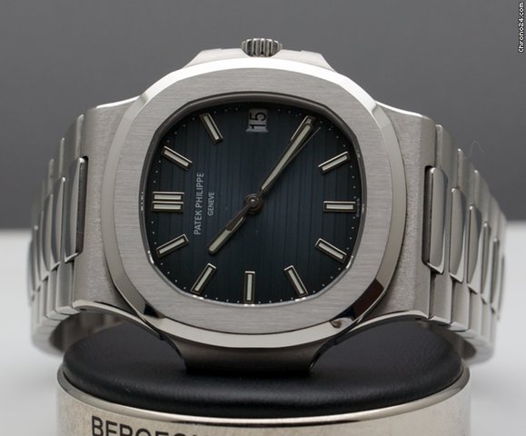 Patek Philippe Nautilus 5711 WATCHES 2