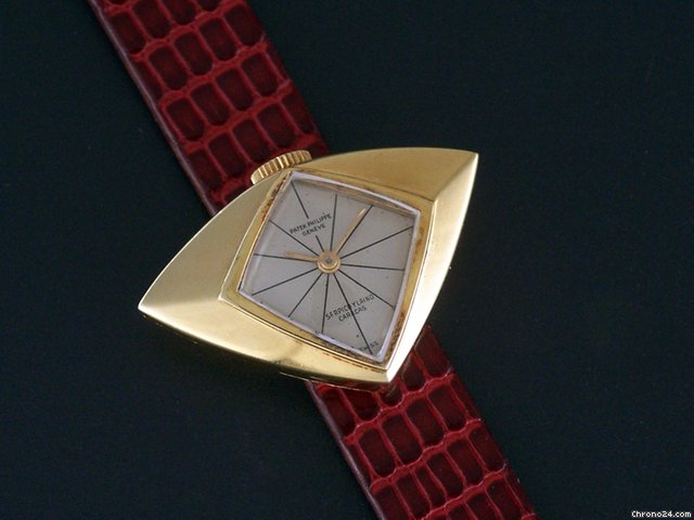 Patek Philippe Asymmetrical Ref. 3270 WATCHES 2