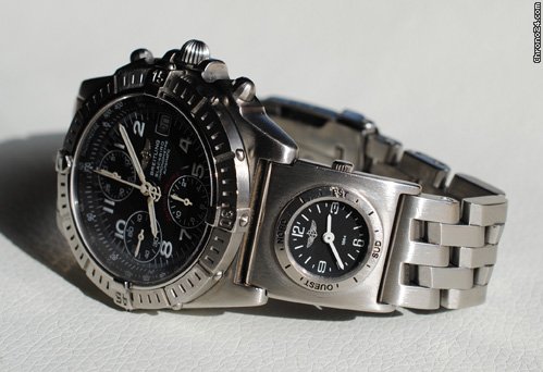 Breitling BLACKBIRD Chronograph mit UTC Zusatzuhr WATCHES 2
