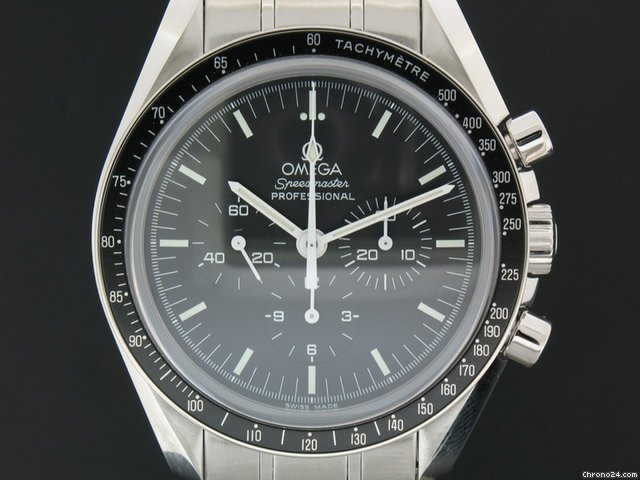 Omega Speedmaster Professional Moonwatch WATCHES 2