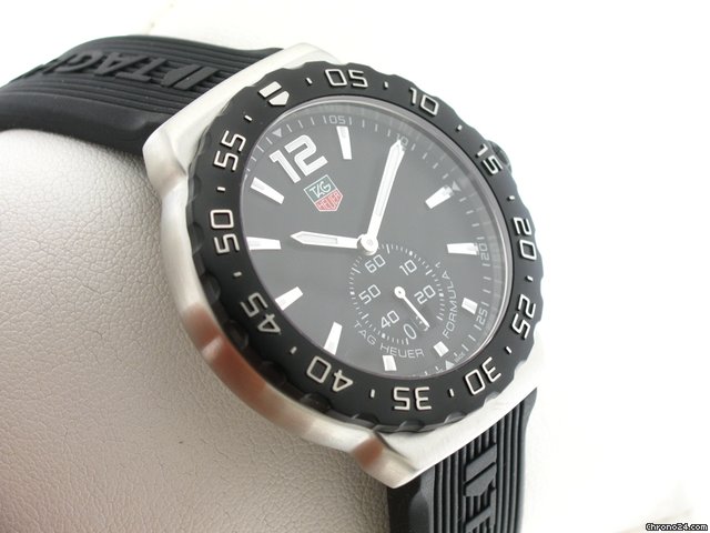 replica TAG Heuer FORMULA 1 UOMO QUARZO GRAN DATA CAUCCIU' WATCHES 1