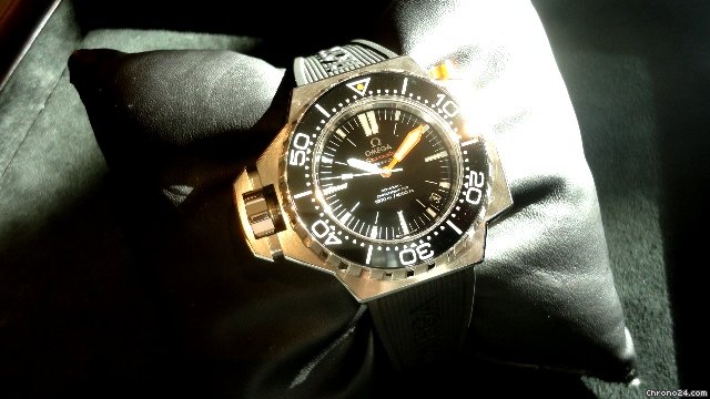 Omega UNGETRAGENE Seamaster Ploprof 1200m WATCHES 2