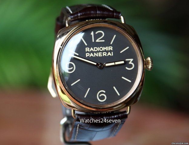 Panerai PAM 379 Radiomir 3 day Rose Gold Oro Rossa Special Edition 47 mm: Retail WATCHES 2