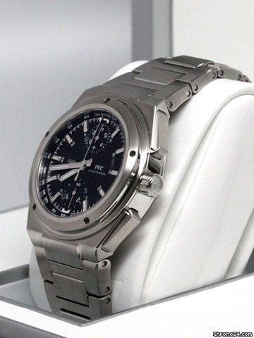 IWC Ingenieur Chronograph Steel 44MM Mint WATCHES 2
