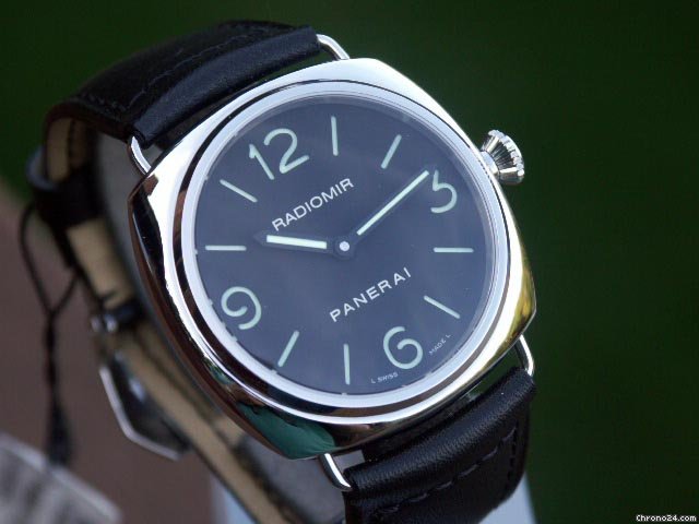 replica Panerai PAM 210 Radiomir Base Model Mechanical Movement 45 mm: Retail WATCHES 1