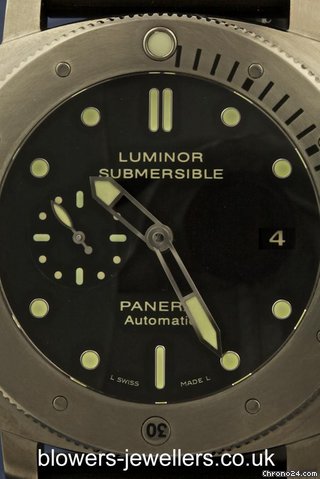 Panerai Manifattura Luminor 1950 3 Days Automatic PAM 00305 WATCHES 2