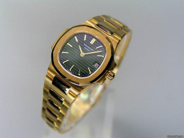 Patek Philippe Nautilus Massivgold / Damenuhr WATCHES 2