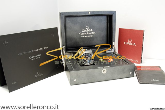 Omega SPEEDMASTER Professional APOLLO SOYUZ 35th Anniversary WATCHES 2