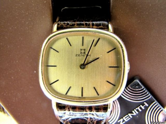 Zenith cassa Di Forma In Oro Giallo Nuovo Box & Paper WATCHES 2