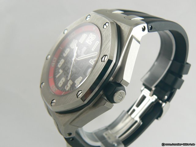 replica Audemars Piguet ROYAL OAK SCUBA RED BOUTIQUE LIMITED EDITION WATCHES 1