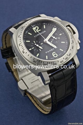 Panerai Luminor Chrono 40mm PAM 00215 WATCHES 2