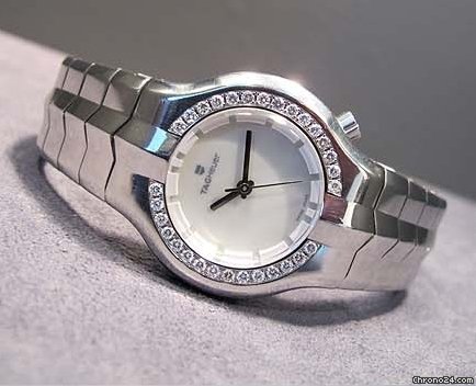 TAG Heuer ALTER EGO LADY 30 DIAMANTEN WATCHES 2