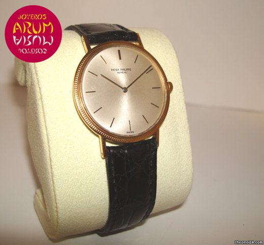 Patek Philippe Calatrava WATCHES 2