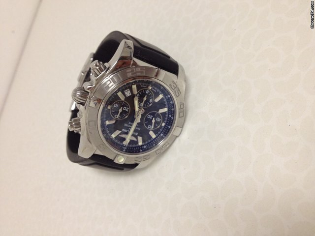 replica Breitling Chronomat B01 WATCHES 1