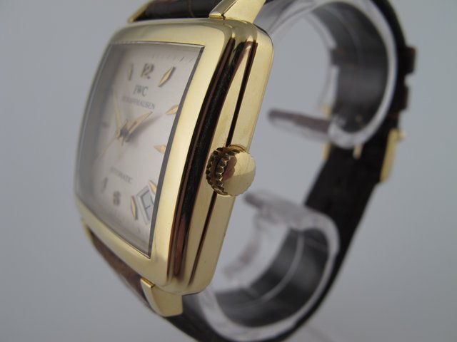 IWC Ref. 1876 from 60¡äs WATCHES 2