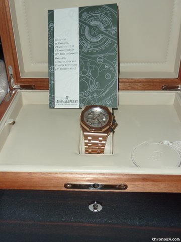 Audemars Piguet royal oak off shore pink gold WATCHES 2