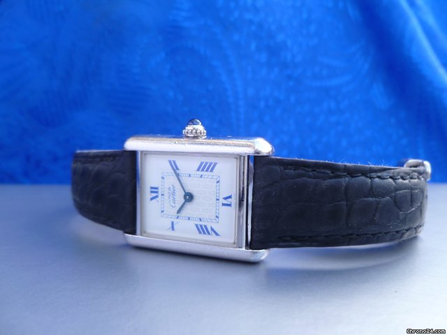 Cartier Tank in Silber, original ohne Vergoldung. Faltschl. WATCHES 2