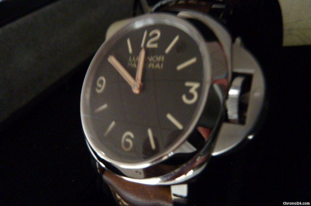 Panerai 390 Boutique Special Edition " 2000" St. NEUWERTIG WATCHES 2