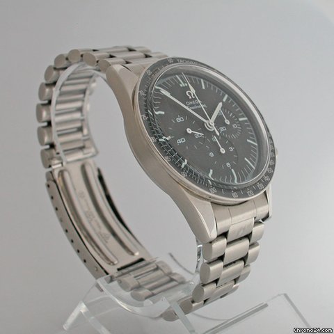 replica Omega Speedmaster 105.003-65 PRE-MOON WATCHES 1